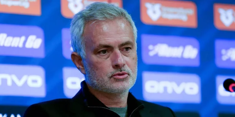 Jose Mourinho hits back at Pep Guardiola’s Premier League title dig with ‘150 lawsuits jibe’ Jose Mourinho hits back at Pep Guardiola’s Premier League title dig with ‘150 lawsuits jibe’