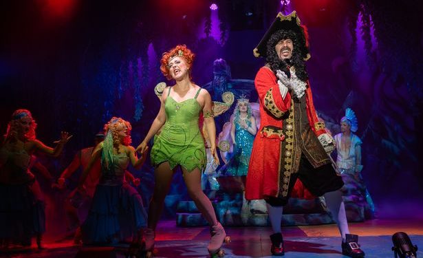 Emmerdale star hooking in fans as he shines in Peter Pan show