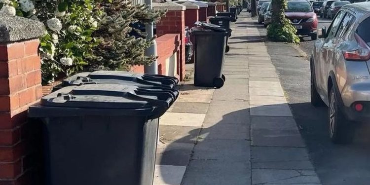 When bins in Sefton will be collected over Christmas period When bins in Sefton will be collected over Christmas period